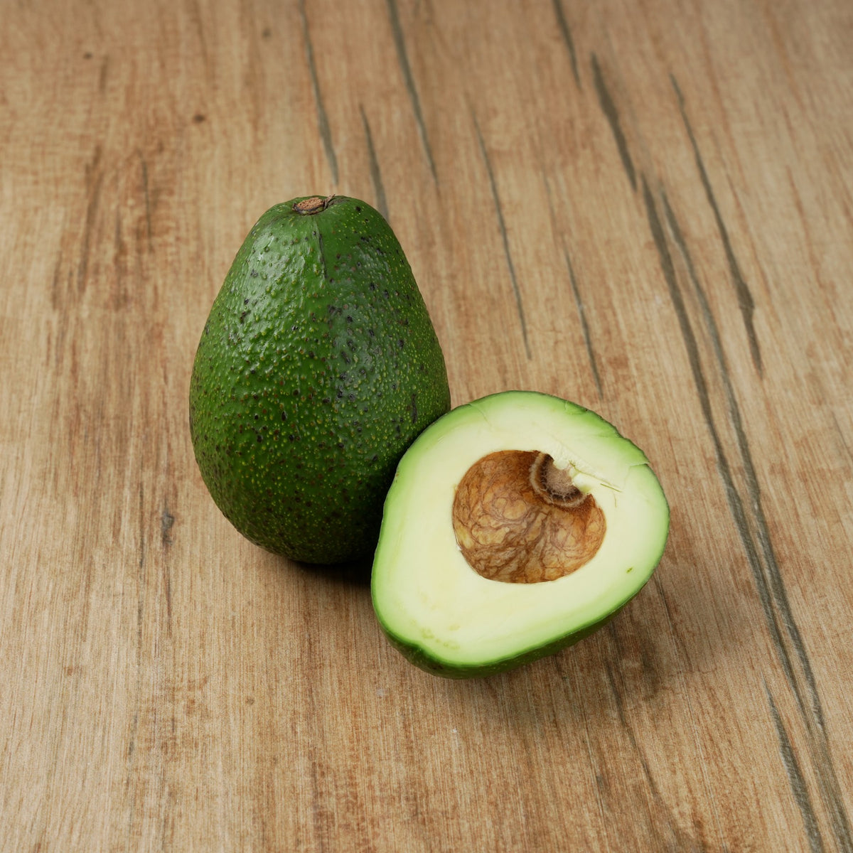 Avocado Fuerte image 1