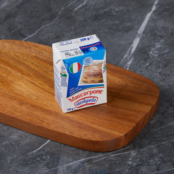 Mascarpone in a Tetrapack image 1