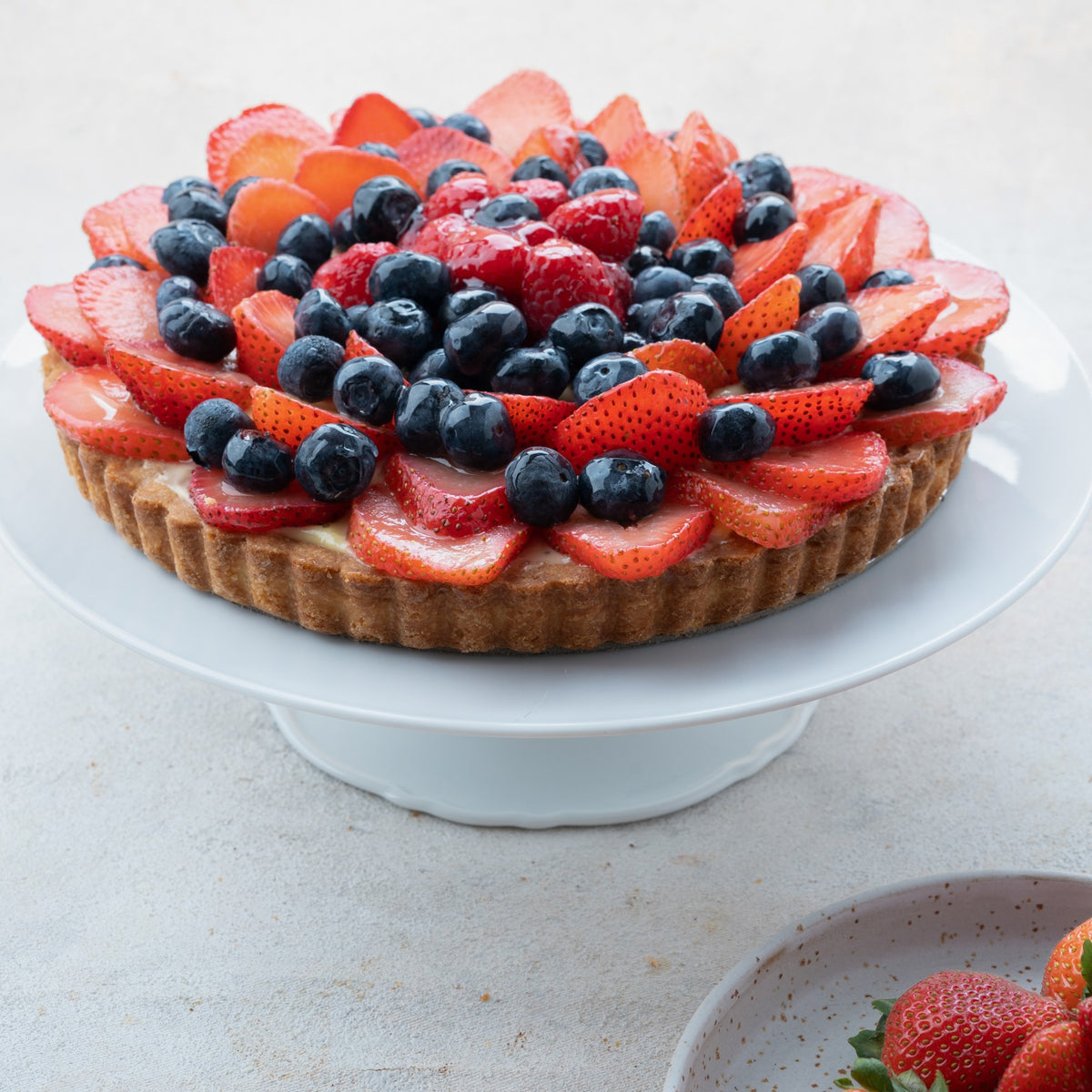 Crostata with Fruits 1.2kg image 2