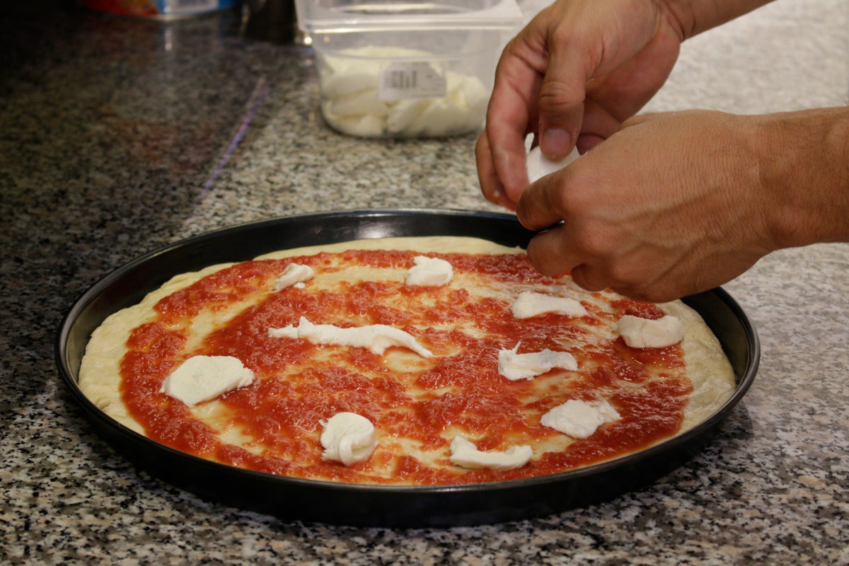 Pizza Tray Round 32cm image 3