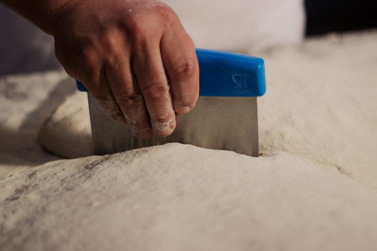 Dough Cutter with Plastic Handle image 3
