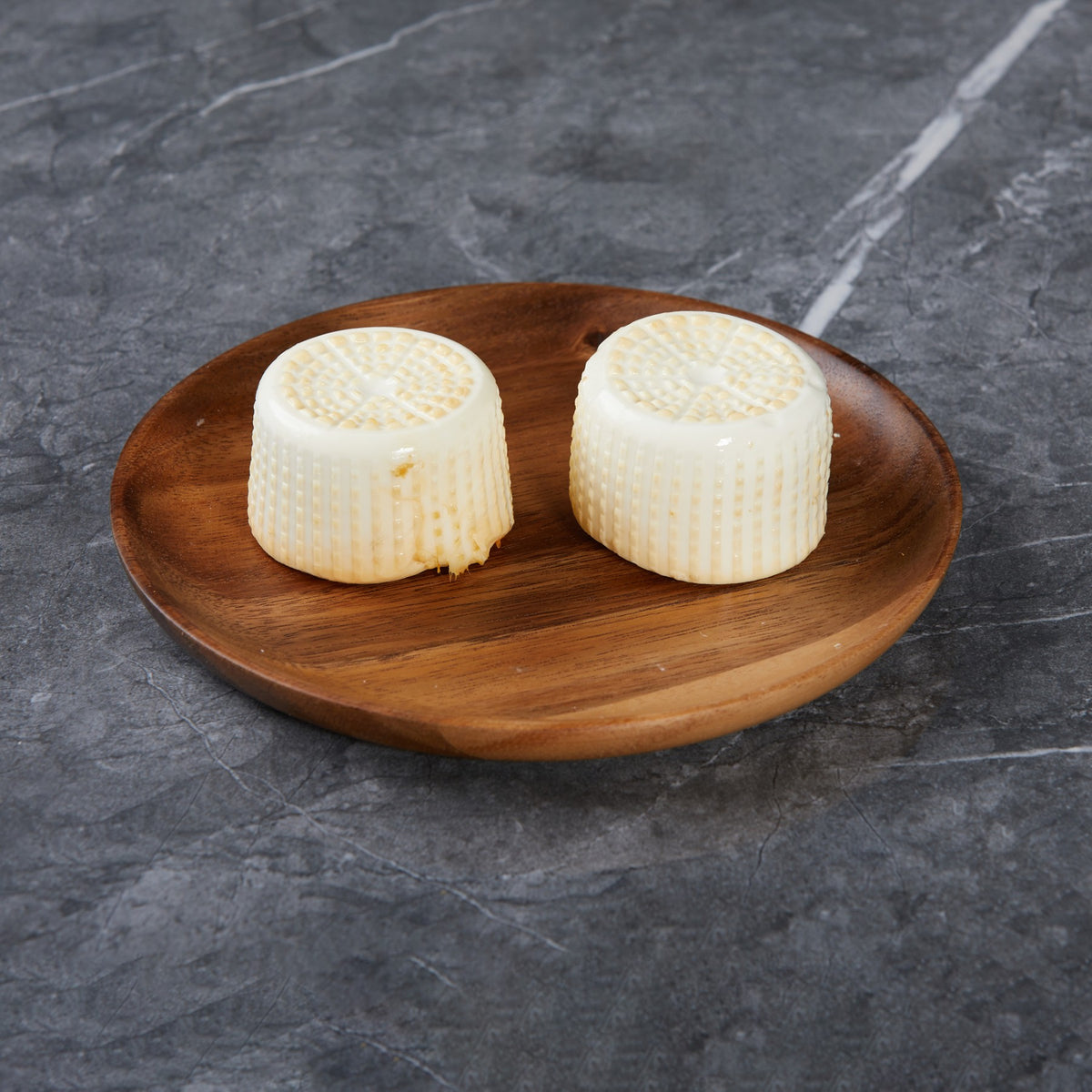 Burratina Smoked Cheese in Tray 100g x 2pcs image 3